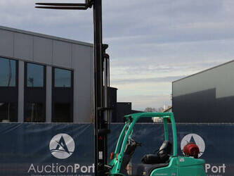 2010-mitsubishi-fg35n-1402789-44820029