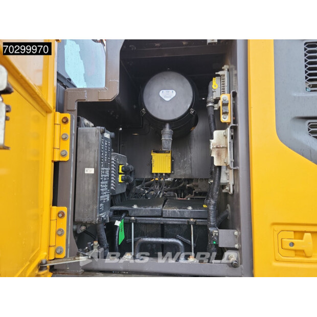 2019 Volvo EC300EL-44820129