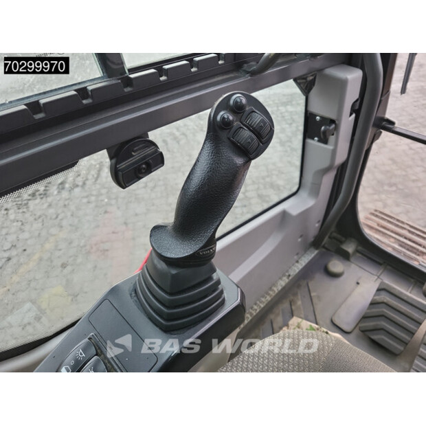 2019 Volvo EC300EL-44820137