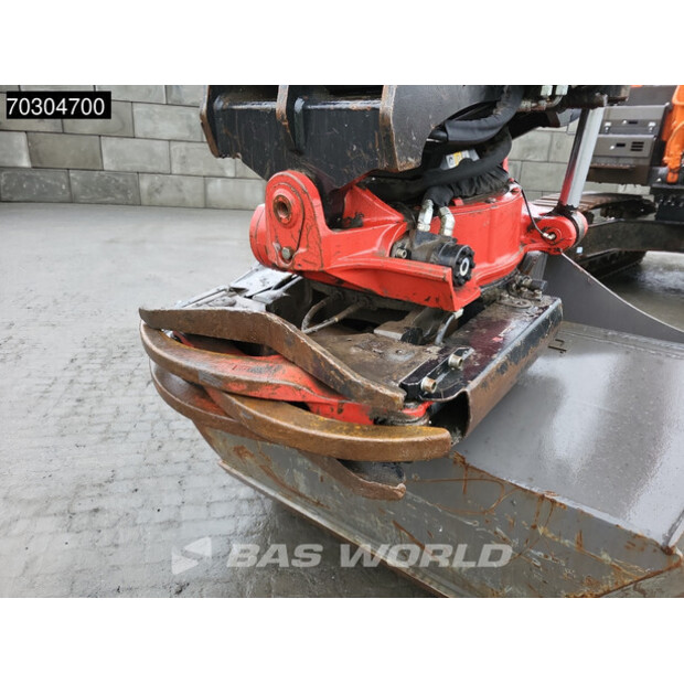 2018 Hitachi ZX300LC-6-44820245