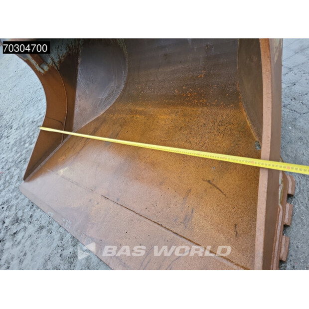 2018 Hitachi ZX300LC-6-44820247