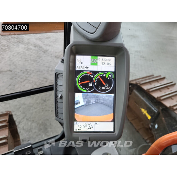 2018 Hitachi ZX300LC-6-44820267