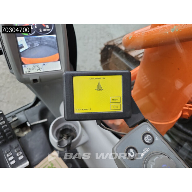 2018 Hitachi ZX300LC-6-44820271