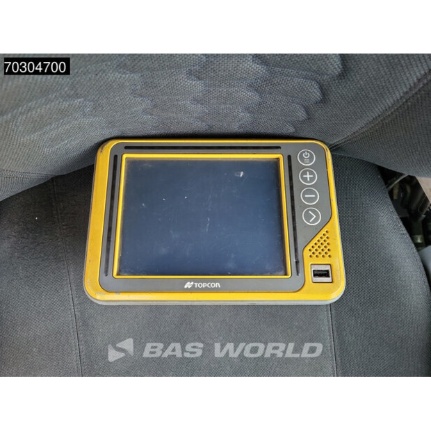 2018 Hitachi ZX300LC-6-44820274