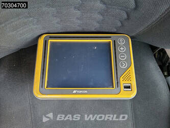 2018-hitachi-zx300lc-6-1402795-44820274