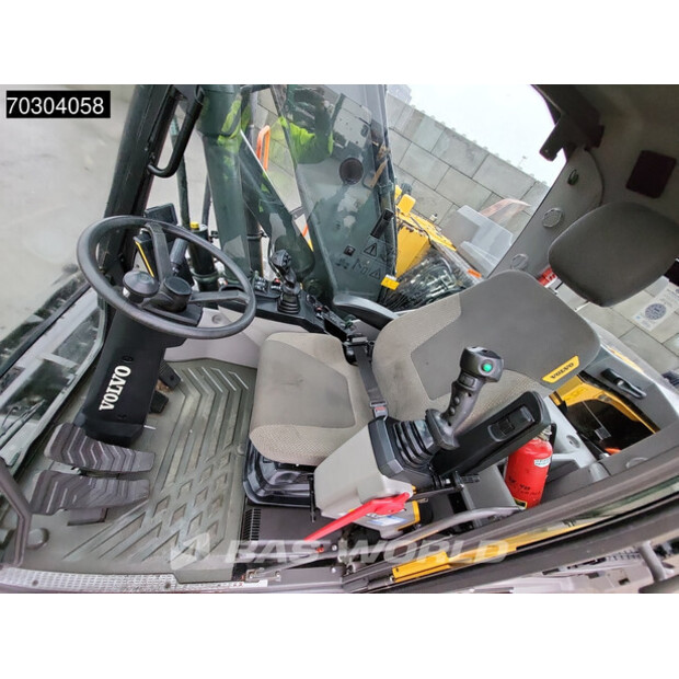 2017 Volvo EWR150E-44820380