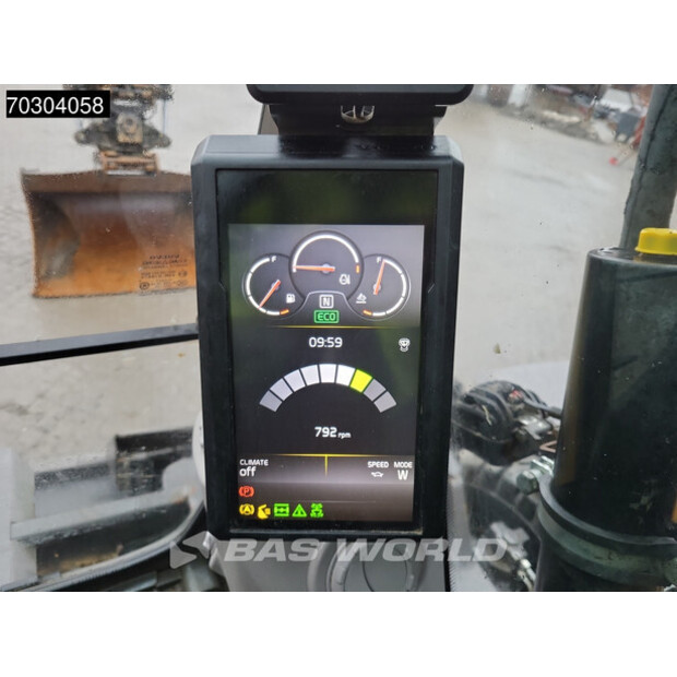 2017 Volvo EWR150E-44820385