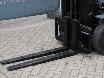 2008-toyota-02-8fgf18-1402799-44820408