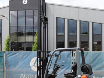 2008-toyota-02-8fgf18-1402799-44820438