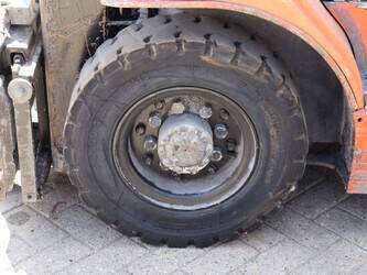 2011-toyota-42-7fgf25-1402800-44820456