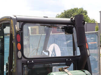 2005-nissan-ud02a25pq-1402805-44820654