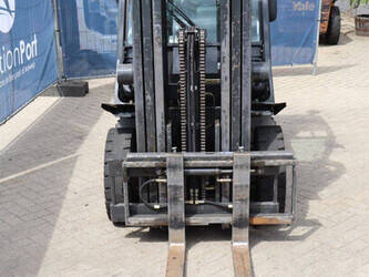 2006-nissan-ud02a25pq-1402806-44820679