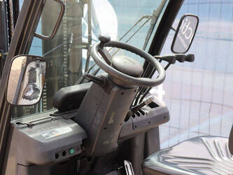 2006-nissan-ud02a25pq-1402806-44820694