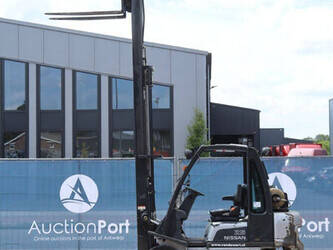 2006-nissan-ud02a25pq-1402806-44820702