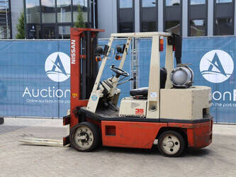 1995-nissan-kcugh02f350-1402807-44820708