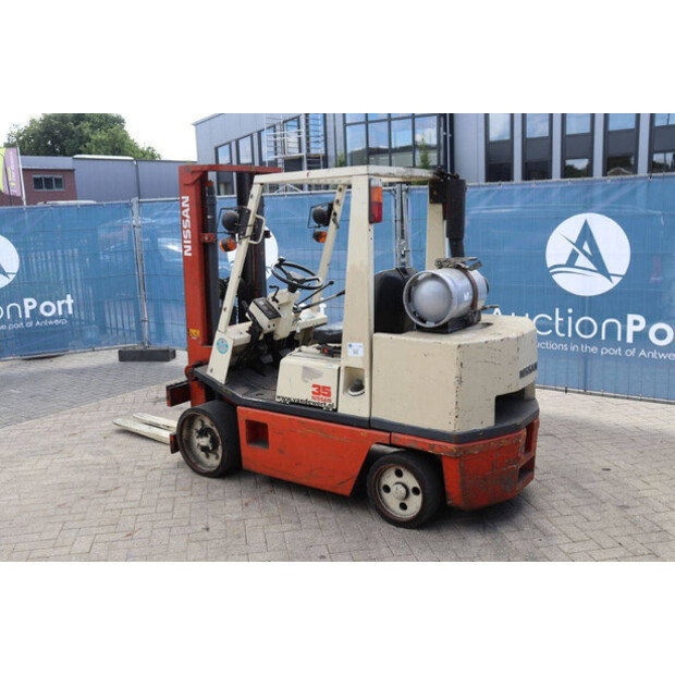 1995 NISSAN KCUGH02F350-44820709