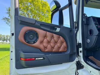 2012-scania-r500-1402810-44820828