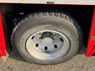 1996-mercedes-benz-1124-1402814-44820905