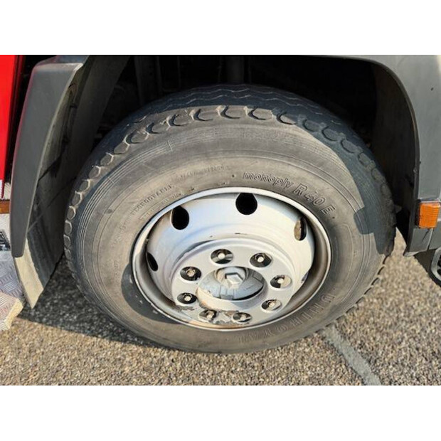 1996 مرسيدس بنز 1124-44820906