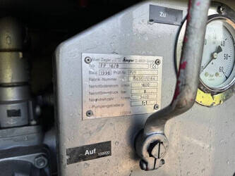 1996-mercedes-benz-1124-1402814-44820916