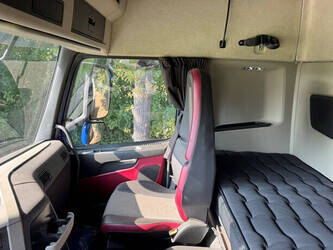 2019-volvo-fm370-44821275