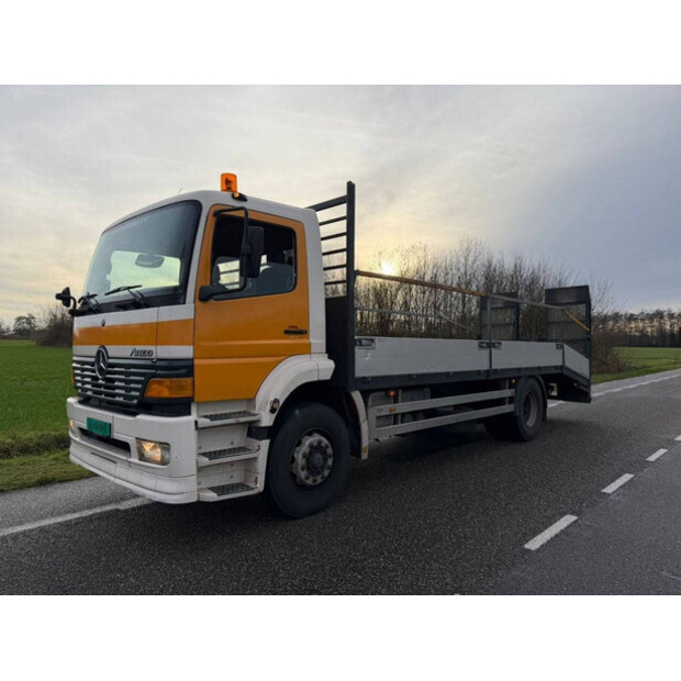 1999 Mercedes-Benz ATEGO 1823-44821300