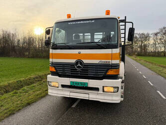 1999-mercedes-benz-atego-1823-1402834-44821302