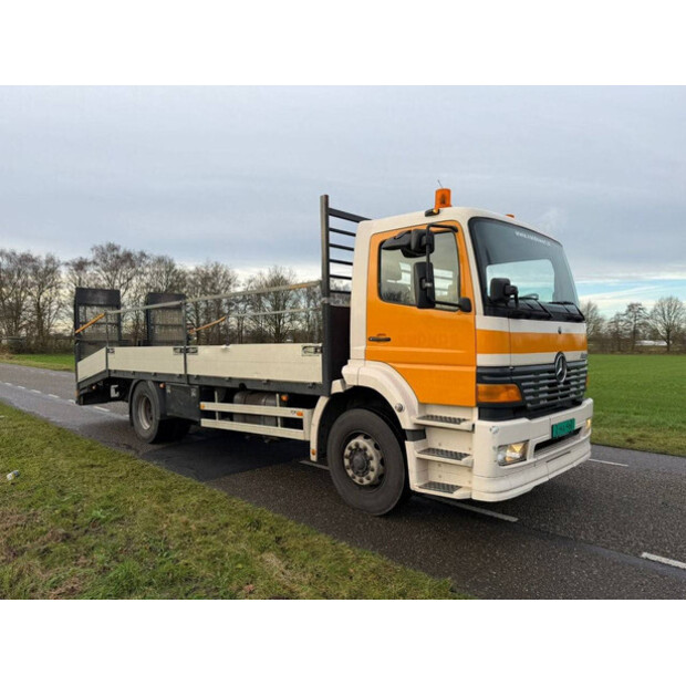 1999 Mercedes-Benz ATEGO 1823-44821303