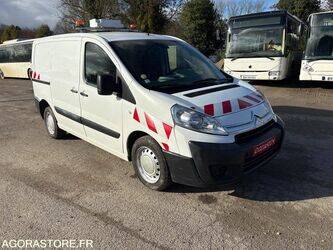 2011-citroen-jumpy-1402906-44834188