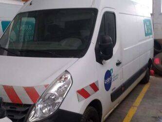 2013-renault-master-1402912-44834238