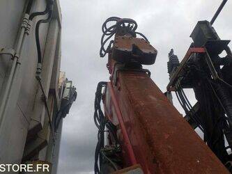 2008-renault-premium-1402918-44834299