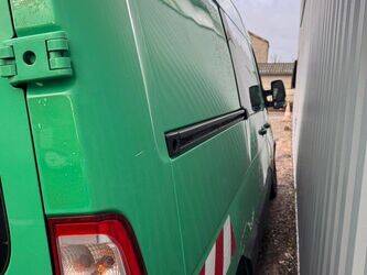 2011-renault-master-1402922-44834367