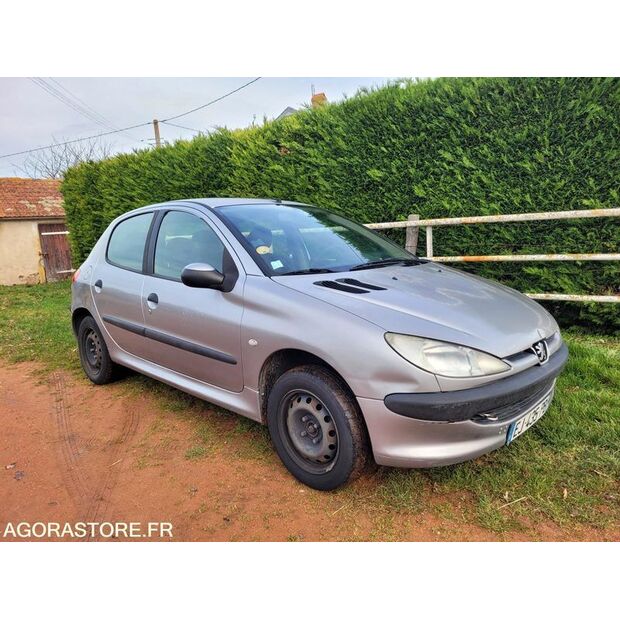 2001 Peugeot 206-44834395