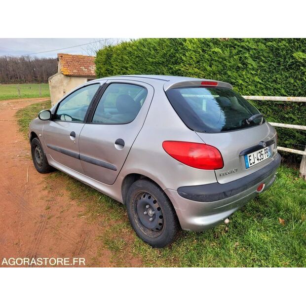 2001 Peugeot 206-44834398