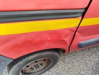 2004-renault-kangoo-1402928-44834435