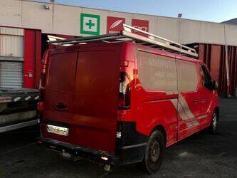 2015-opel-vivaro-1402932-44834467