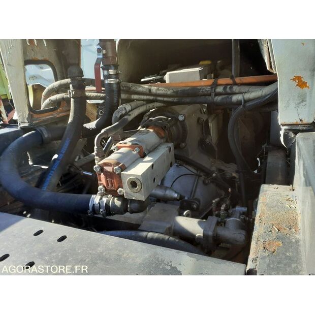 2005 رينو Midlum-44834497