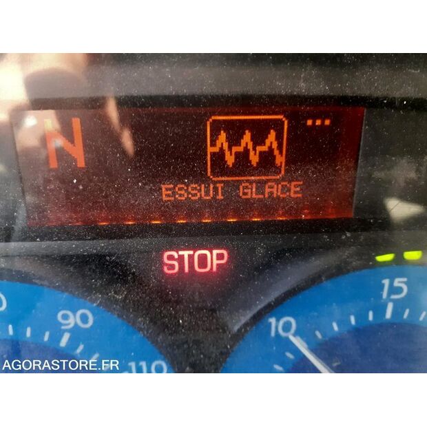 2005 رينو Midlum-44834510