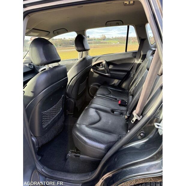 2006 Toyota RAV4-44834523