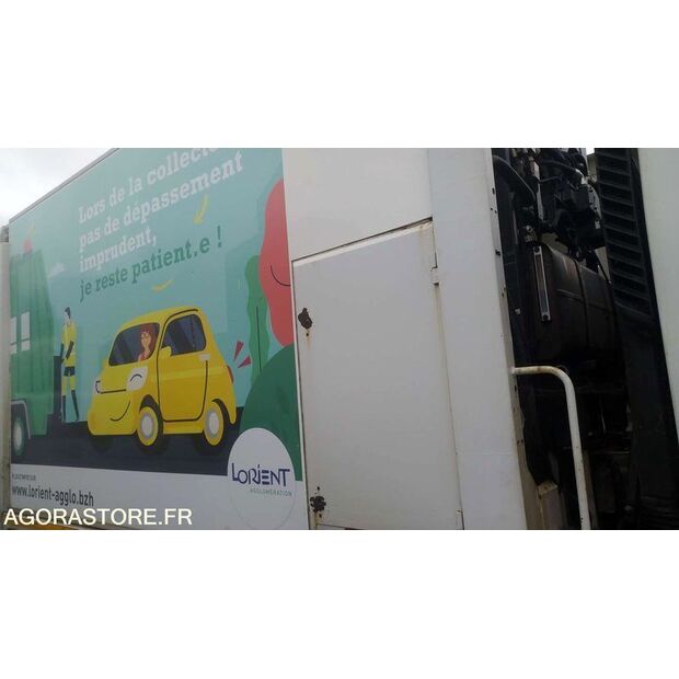 2013 Renault PREMIUM-44834615