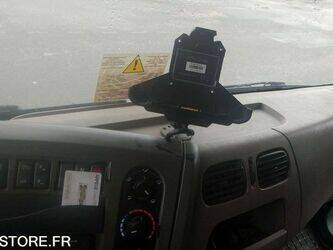 2013-renault-premium-1402946-44834621