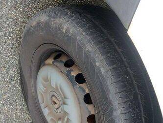 2013-renault-master-1402950-44834671