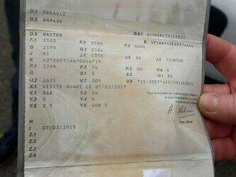 2013-renault-master-1402950-44834676