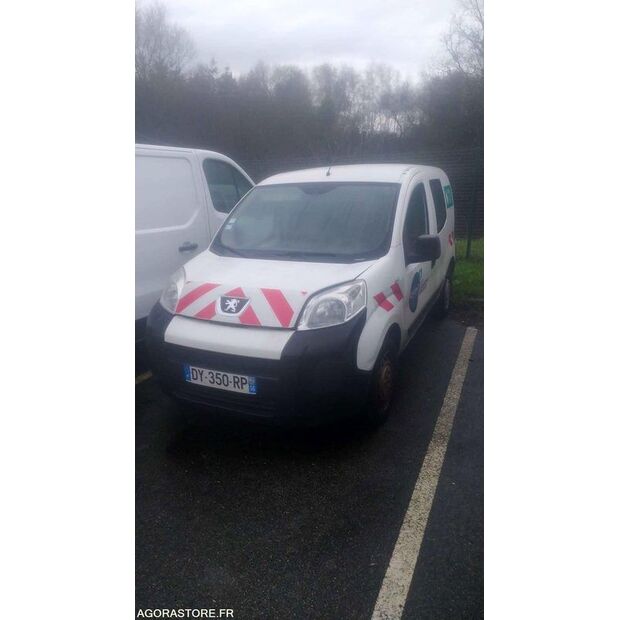 2016 بيجو Bipper-44834678