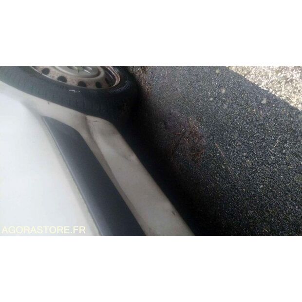 2016 بيجو Bipper-44834680