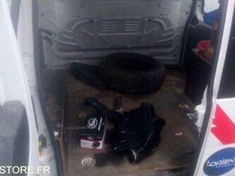 2016-peugeot-bipper-1402951-44834682