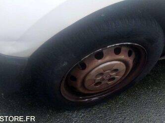 2016-peugeot-bipper-1402951-44834688