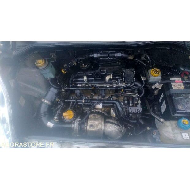 2016 بيجو Bipper-44834689