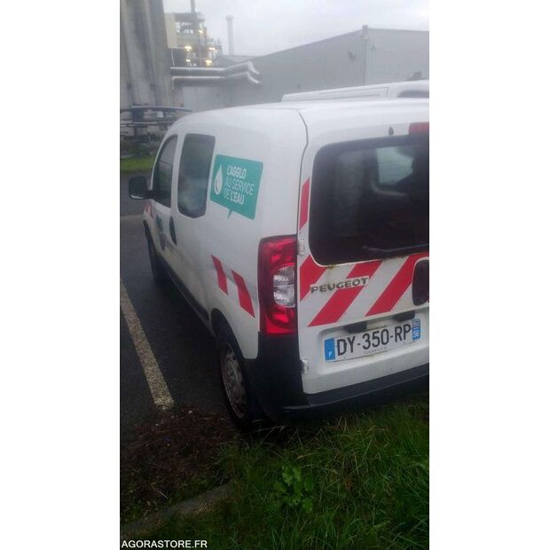 2016 بيجو Bipper-44834690