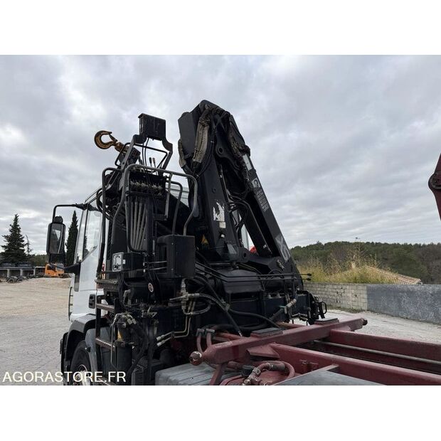 2005 ايفكو 180E28-44834774